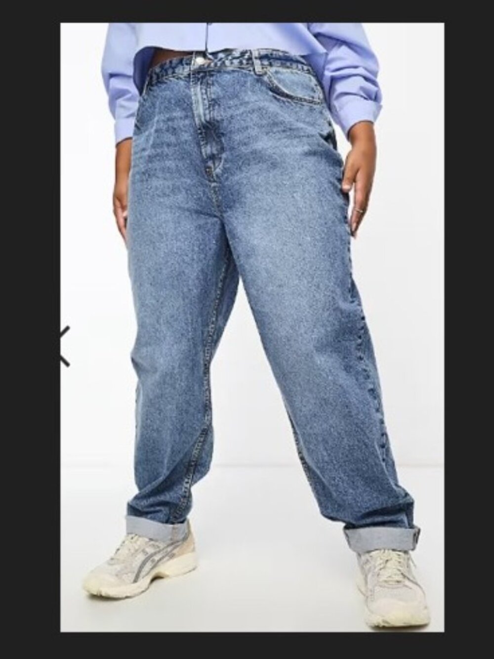 Asos Curve - High Rise - Relaxed Mom Jeans - Mid Blue- US 18 / L32